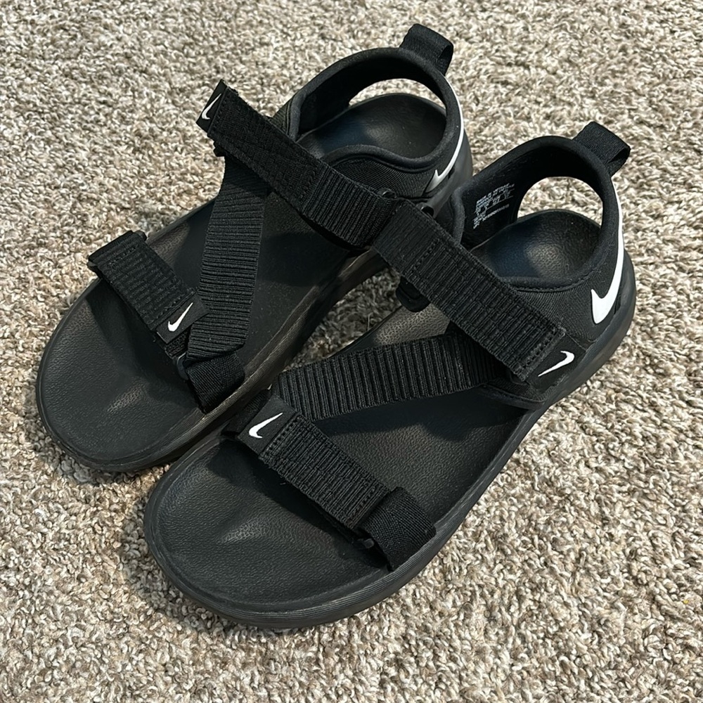 Nike Strapped Sandals